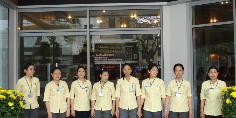 Đội ngũ nhân viên - Công Ty TNHH Thương Mại & Dịch Vụ  Viethomecare